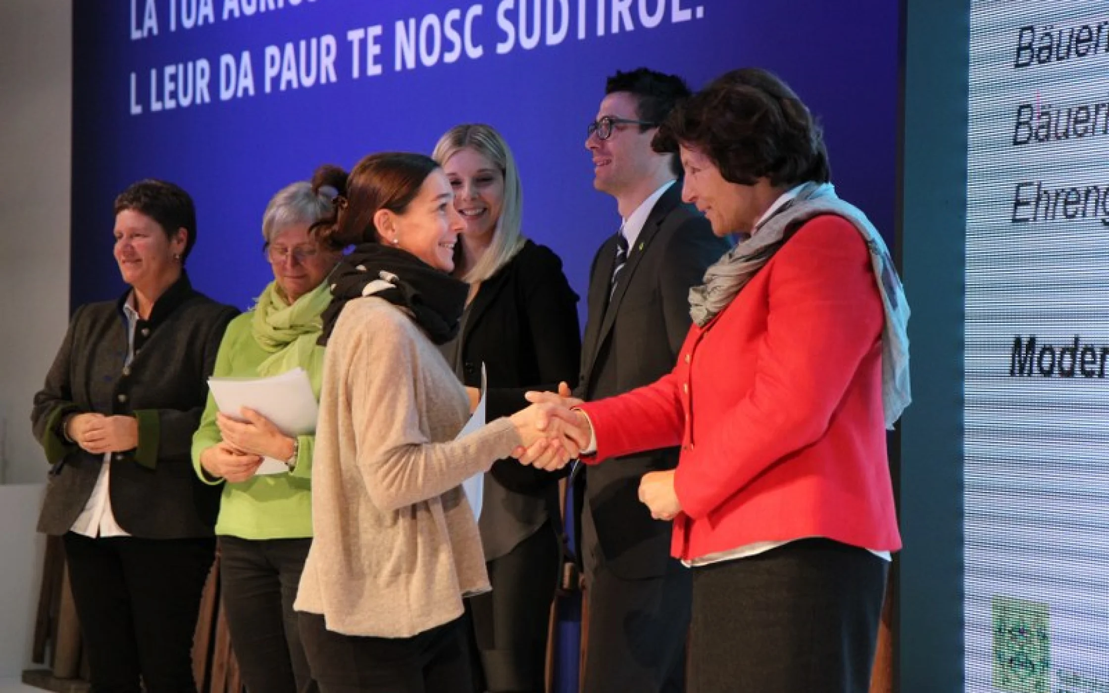 Agrialp 20171125 Zertifikatsbergabe 146_800x533.JPG